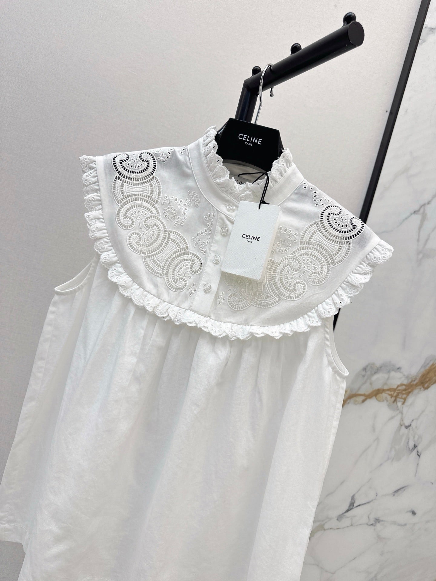 Ce 25ss hollow sleeveless shirt