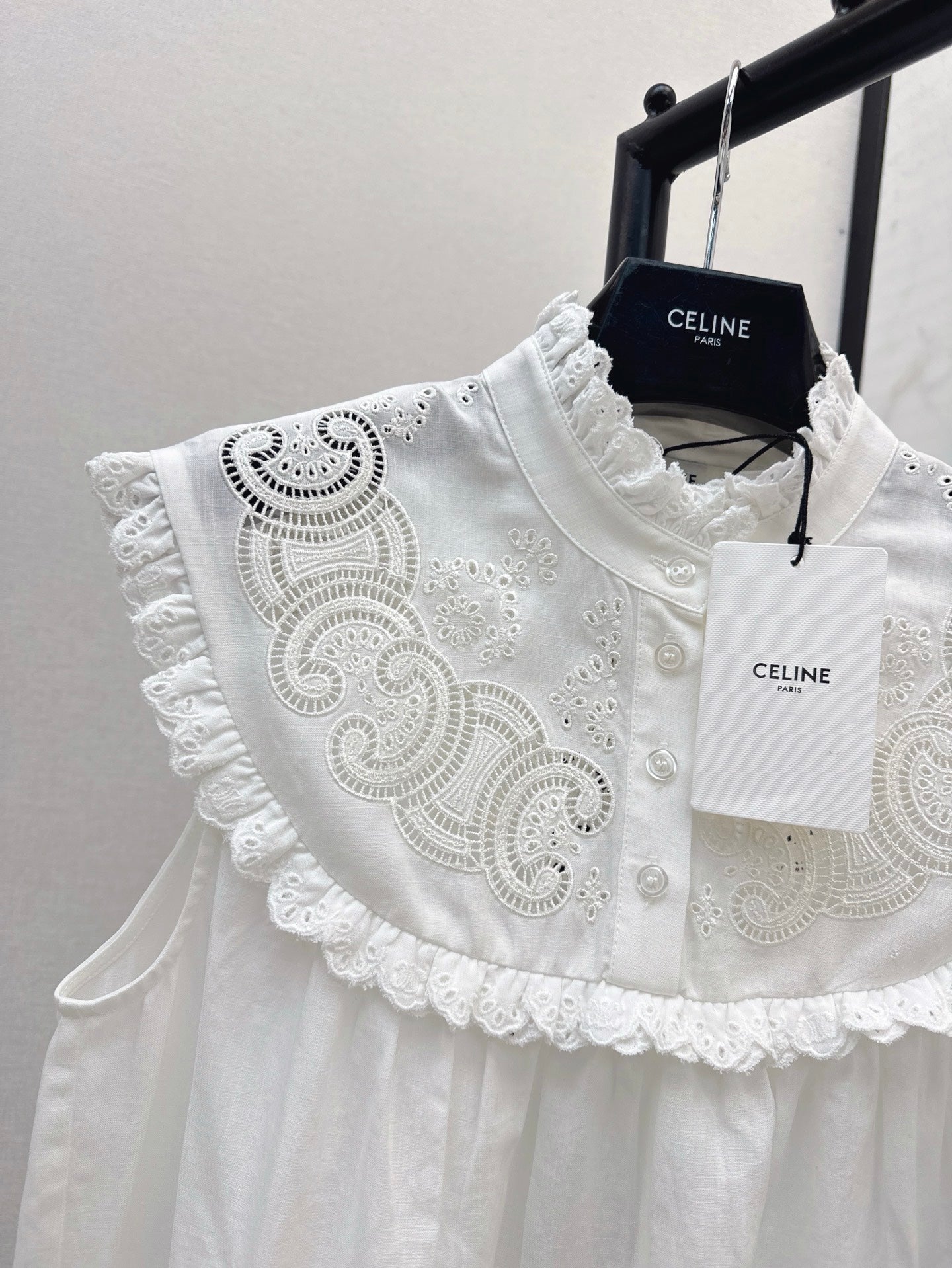 Ce 25ss hollow sleeveless shirt