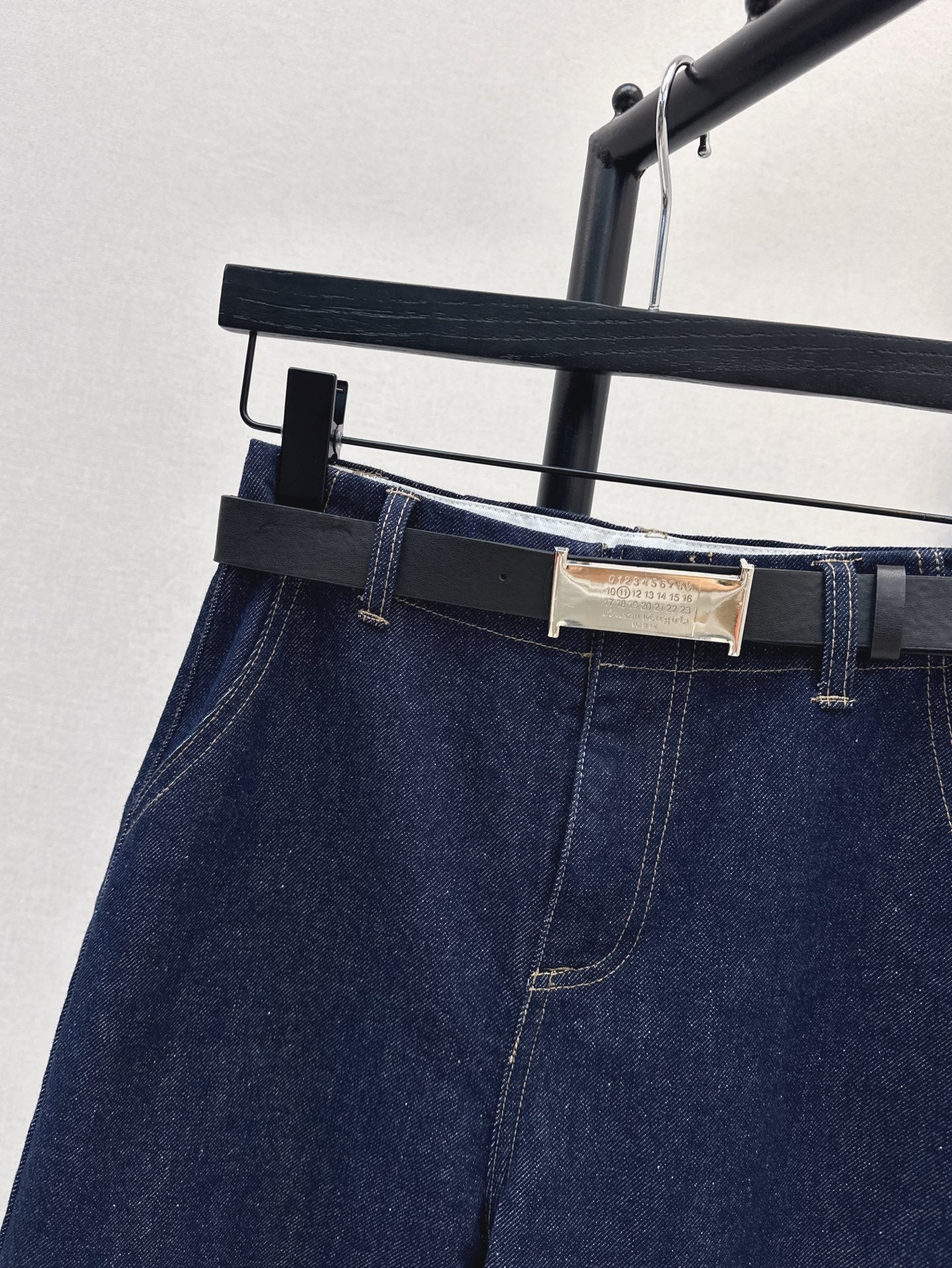 Ma 25ss wide leg jeans wth belt