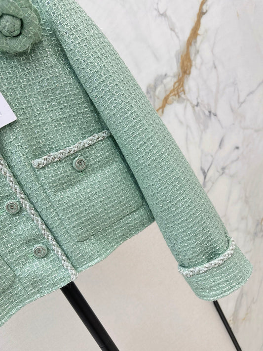 ch 25ss woven jacket