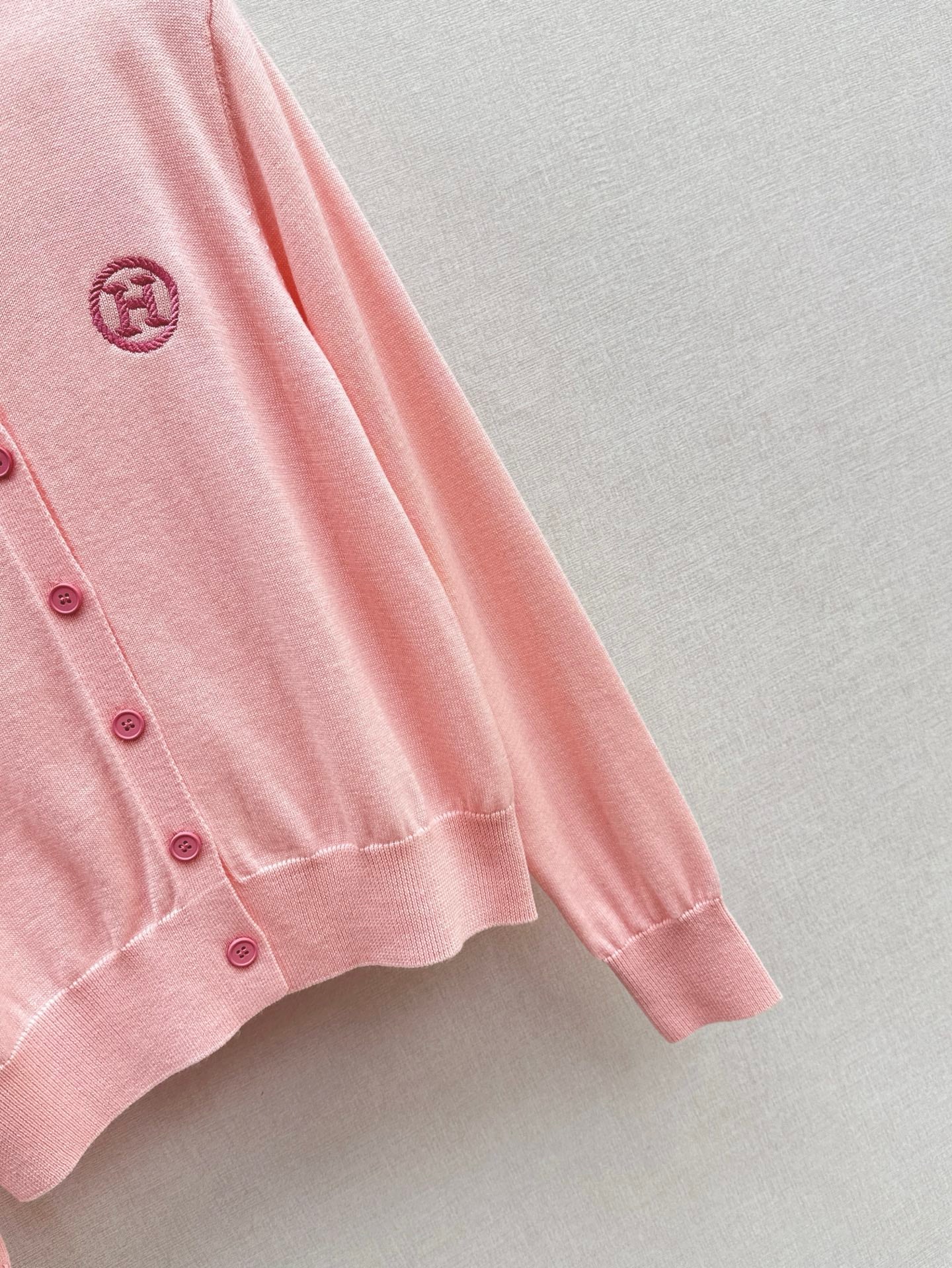 H 25ss knitted cardigan