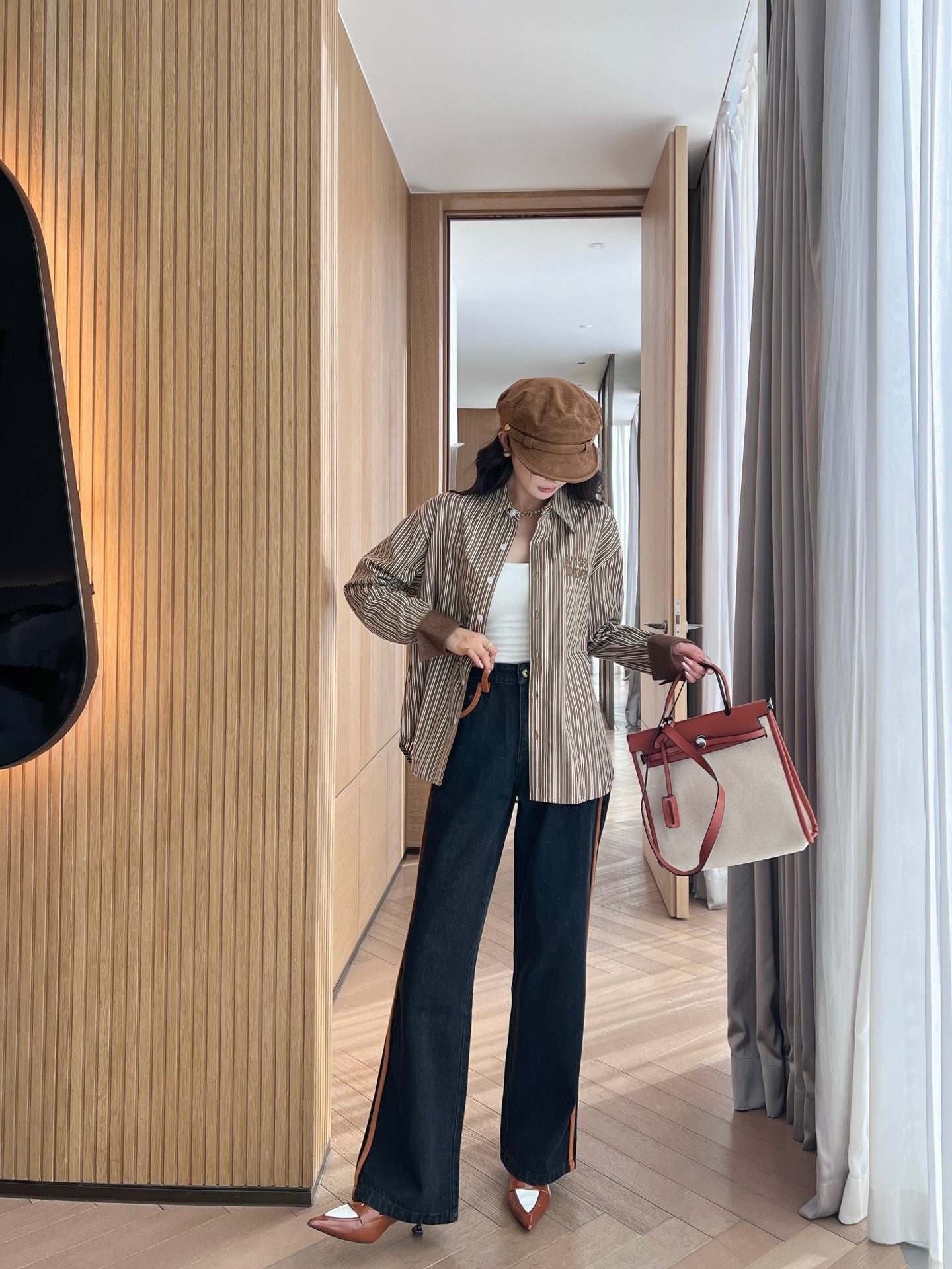 MI 25SS embroidered jeans
