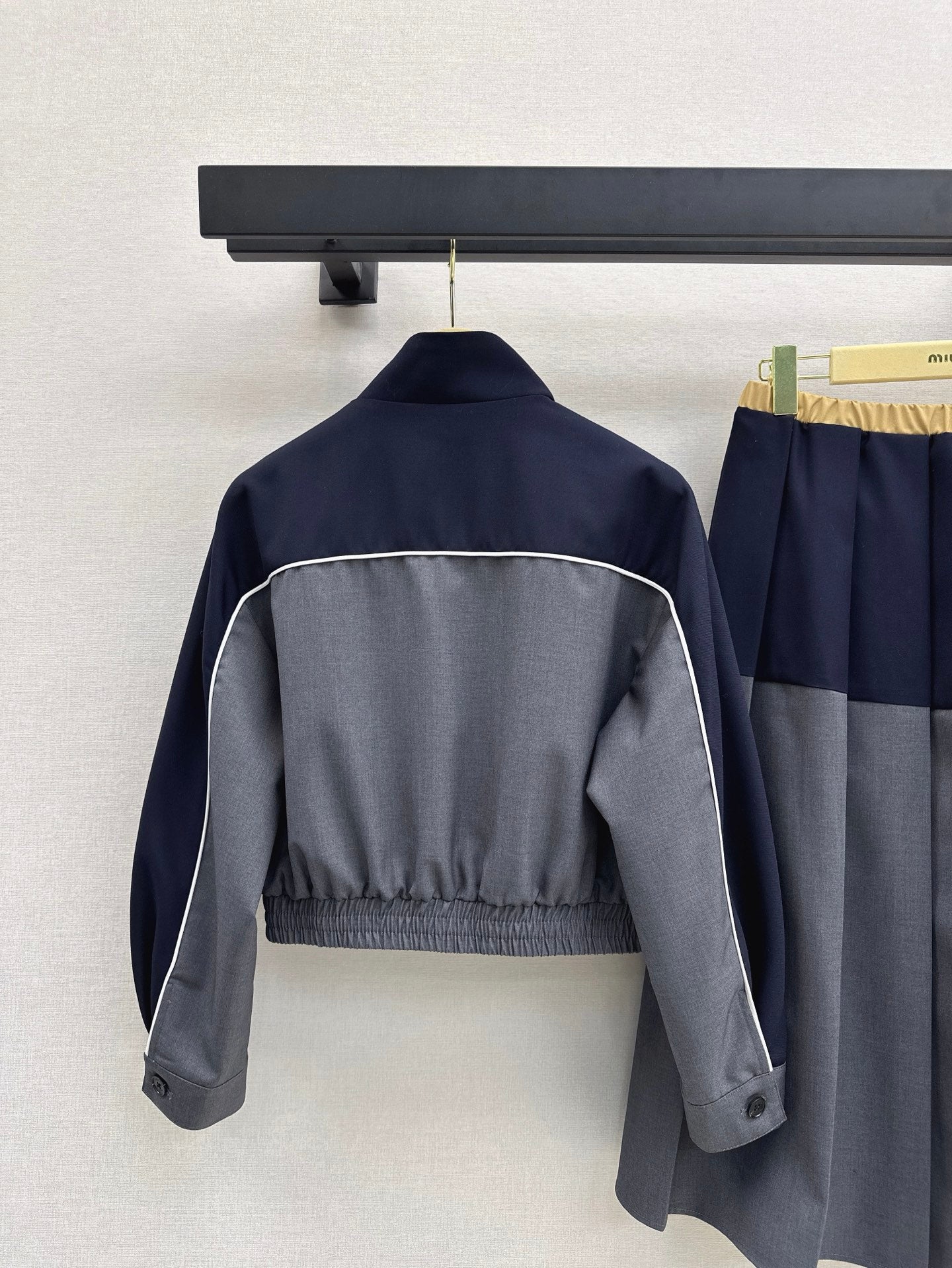 M 25ss crop jacket skirt suit