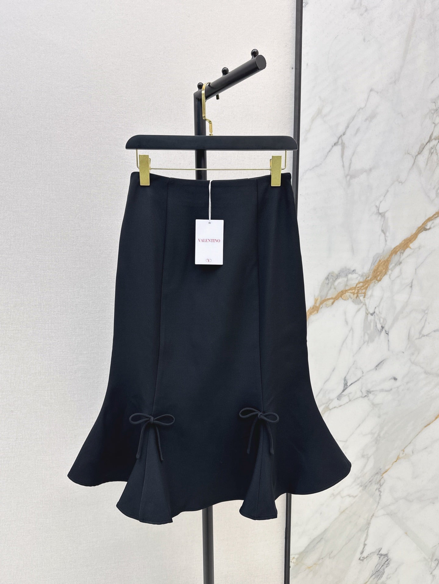 Val 25ss ruffle skirt