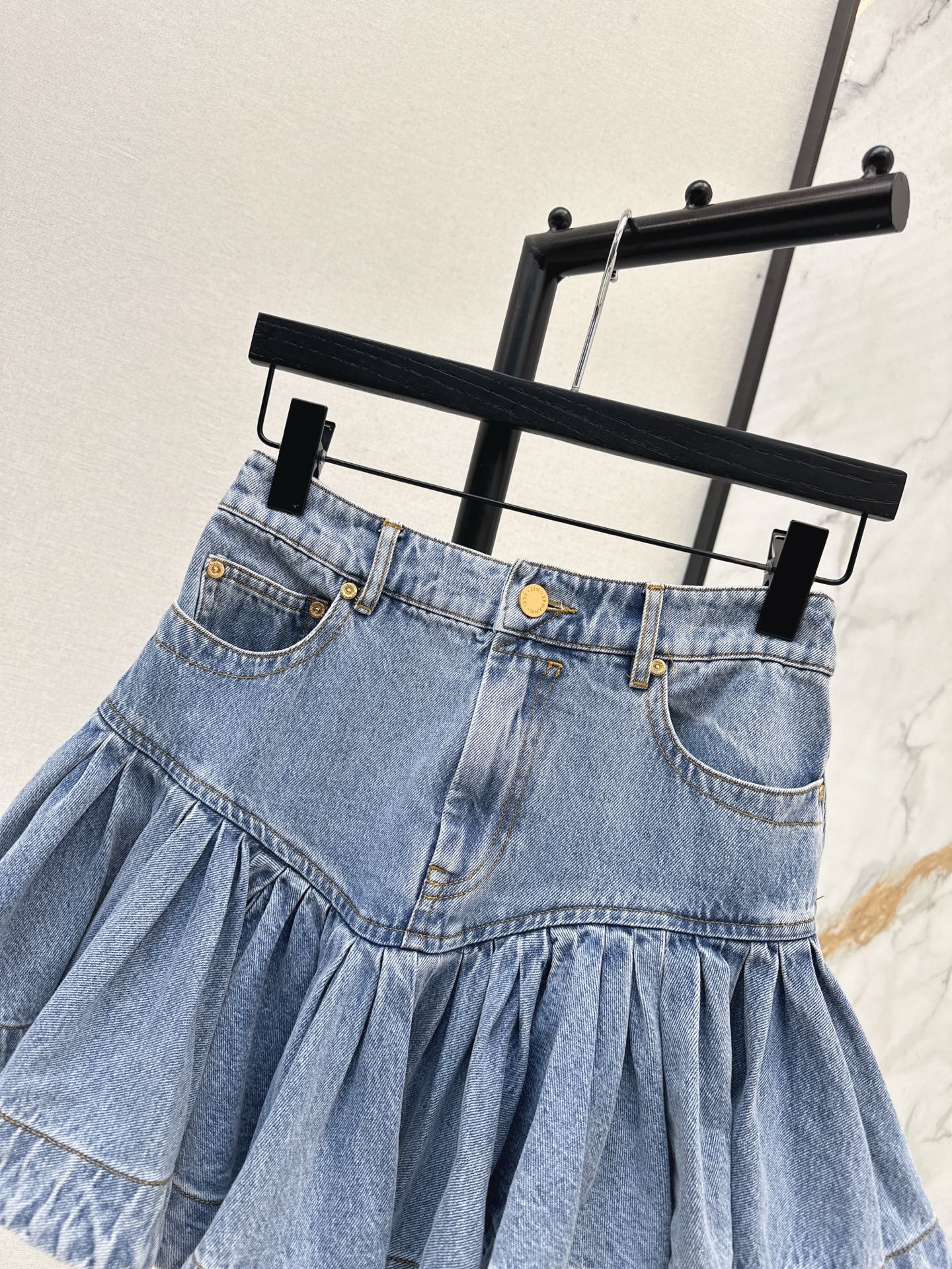 ZIM 25SS DENIM RUFFLE SKIRT