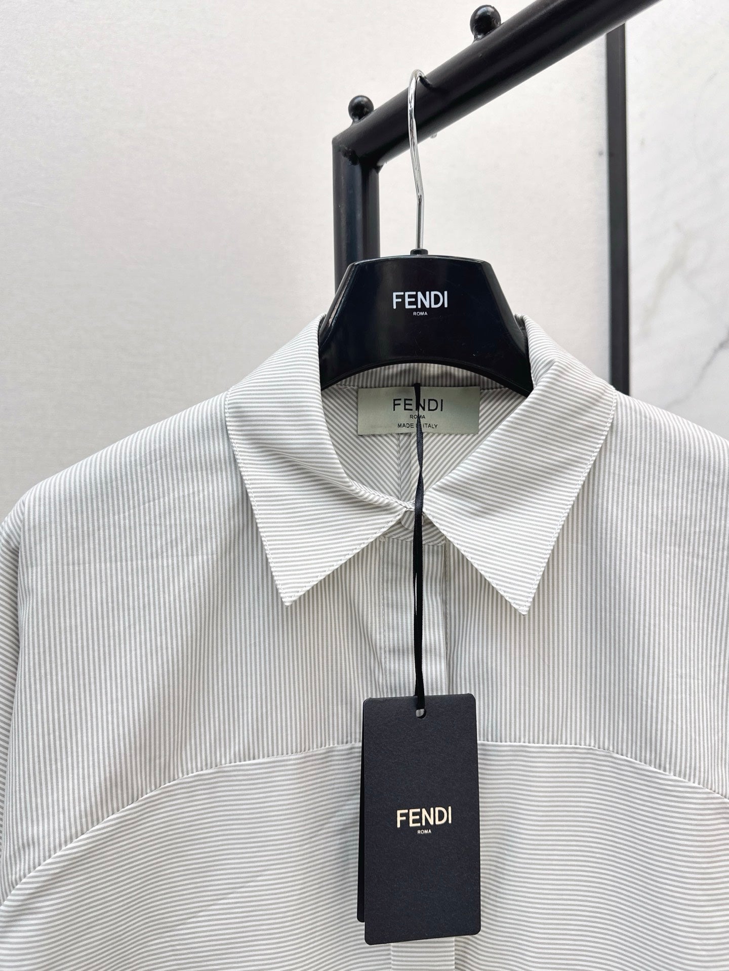 Fe 25ss buttons shirt