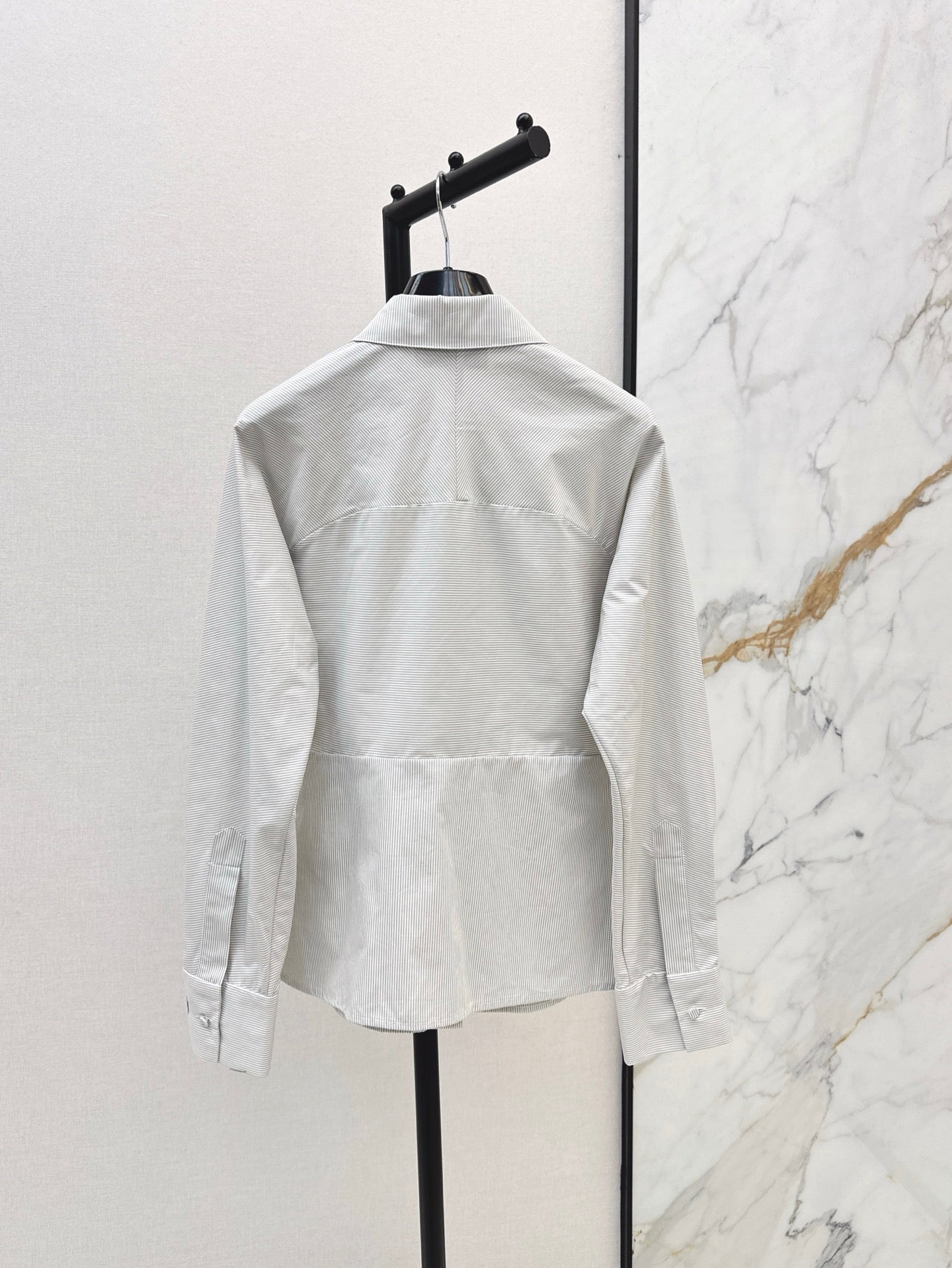 Fe 25ss buttons shirt