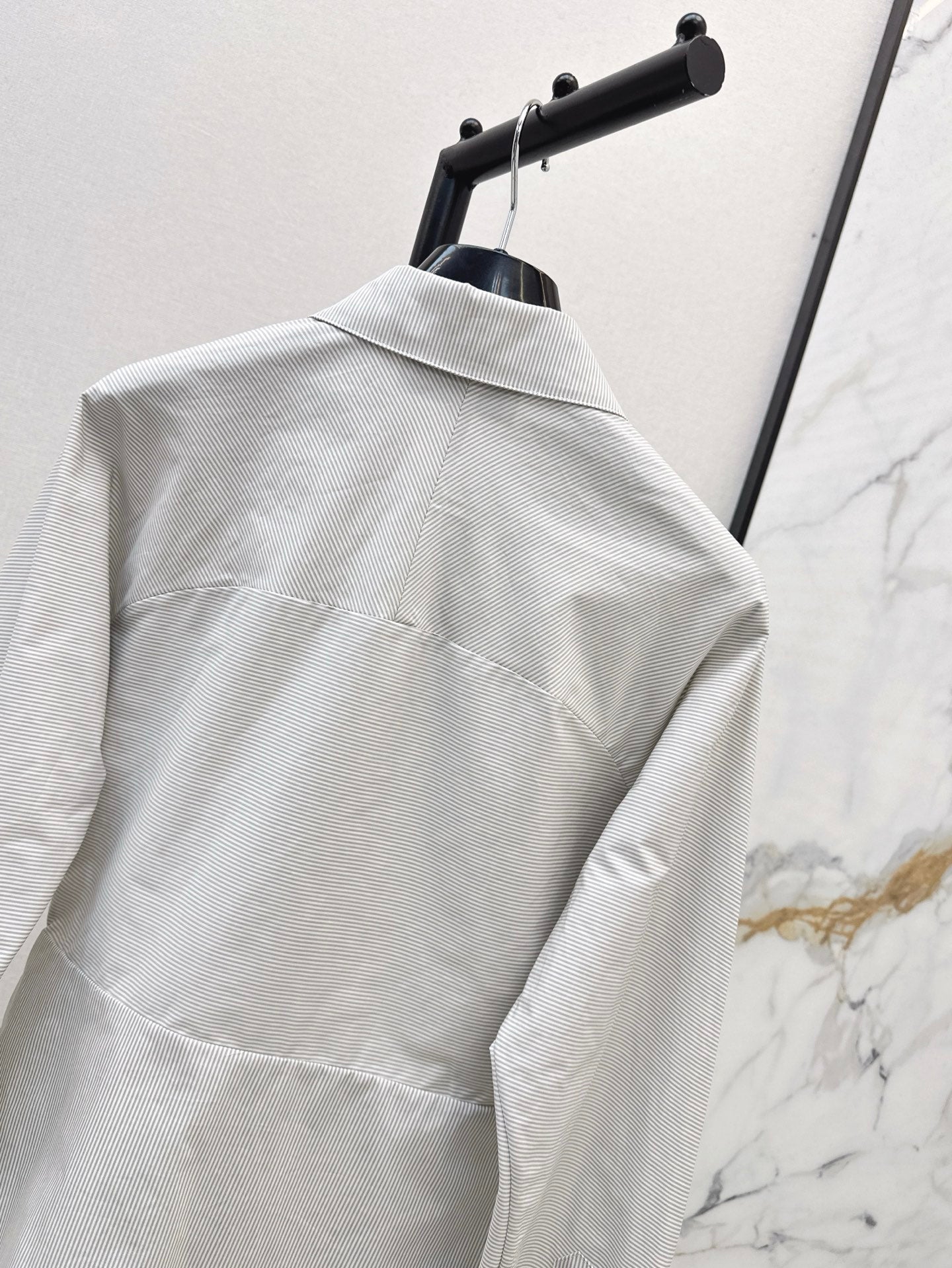Fe 25ss buttons shirt