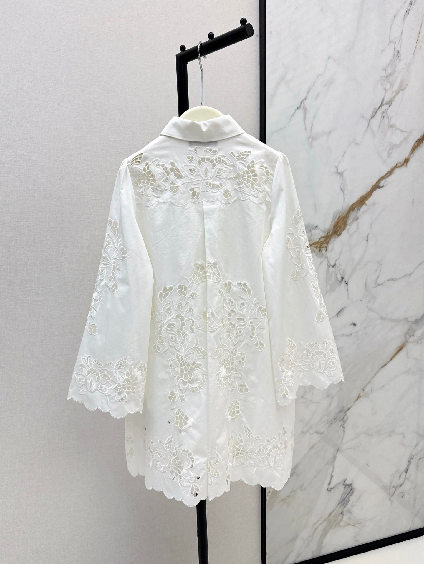 Do 25ss hollow shirt dress