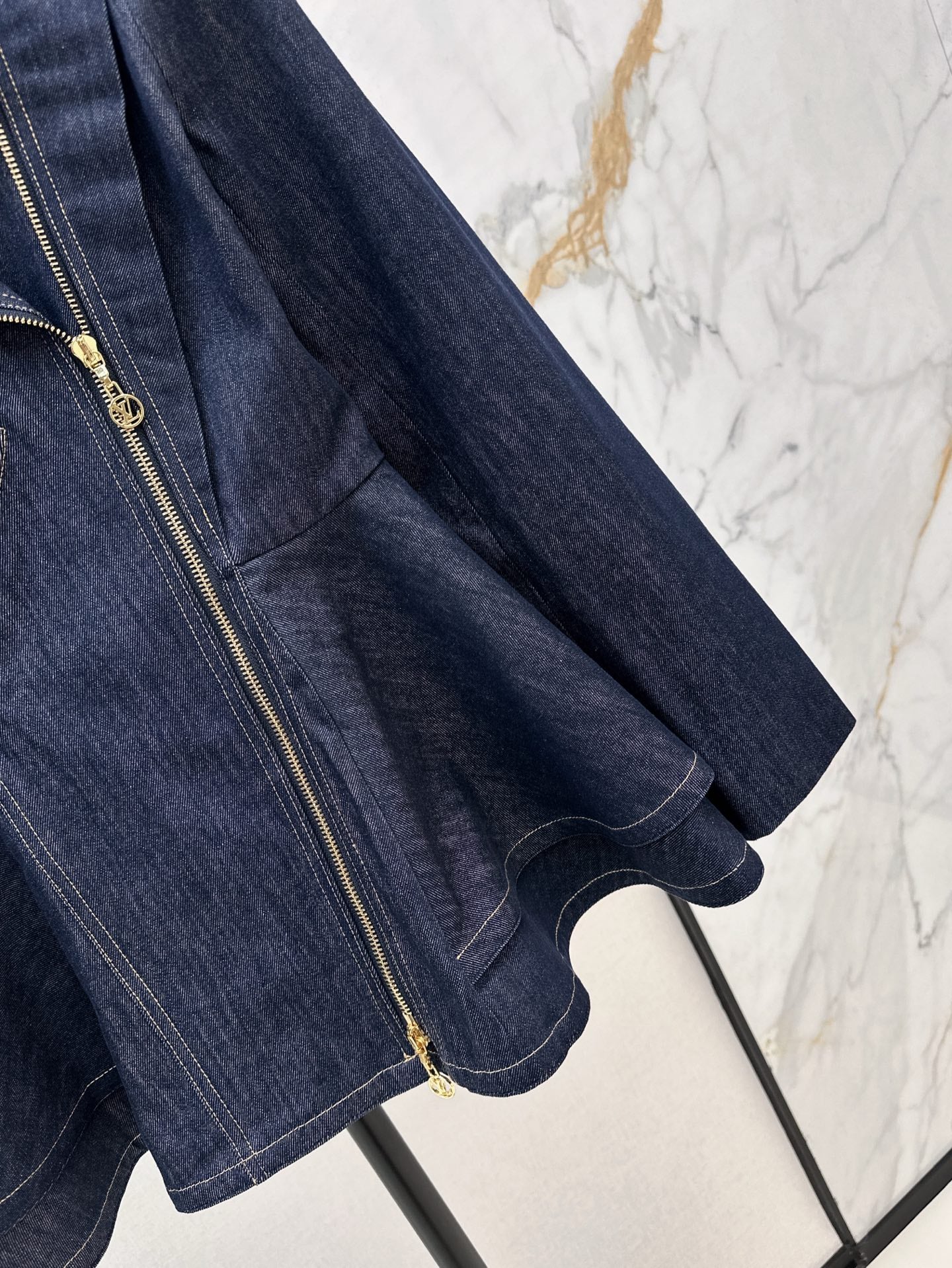 L 25ss denim ruffle jacket