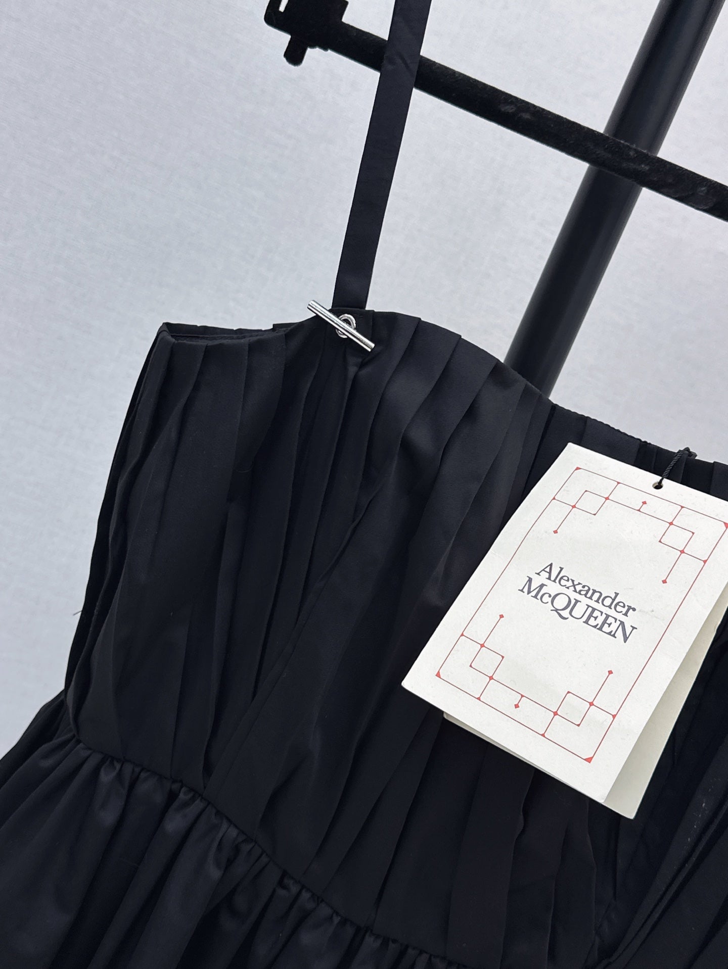 mc 25ss slip dress