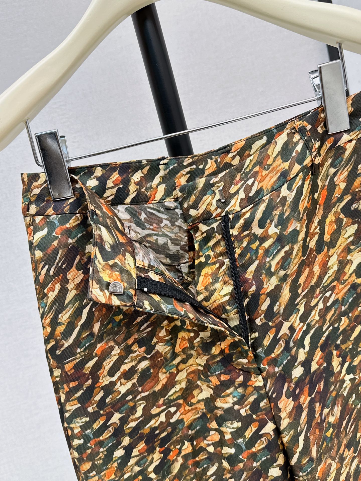 Lo 25ss printed pants