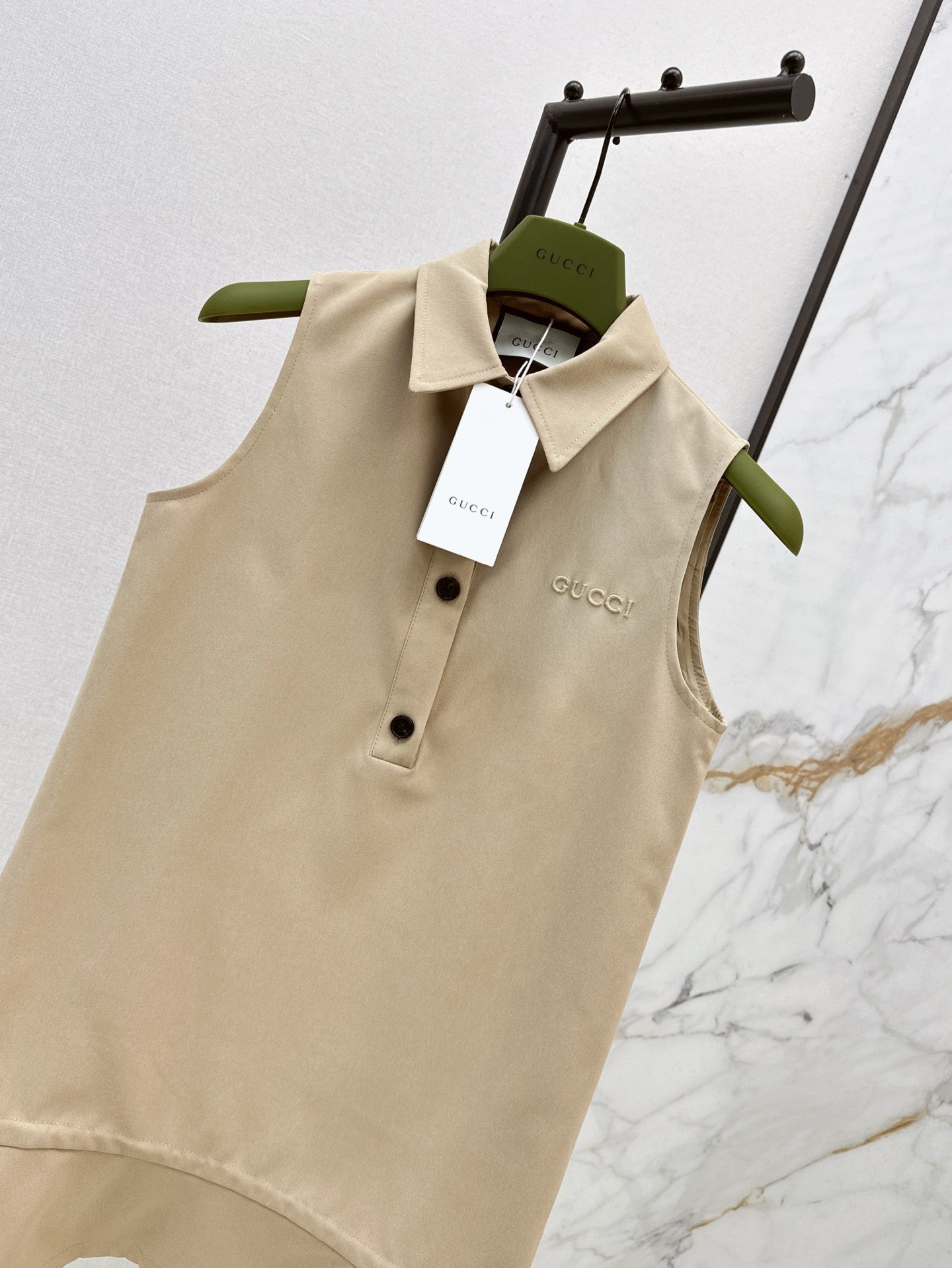 G 25ss sleeveless dress