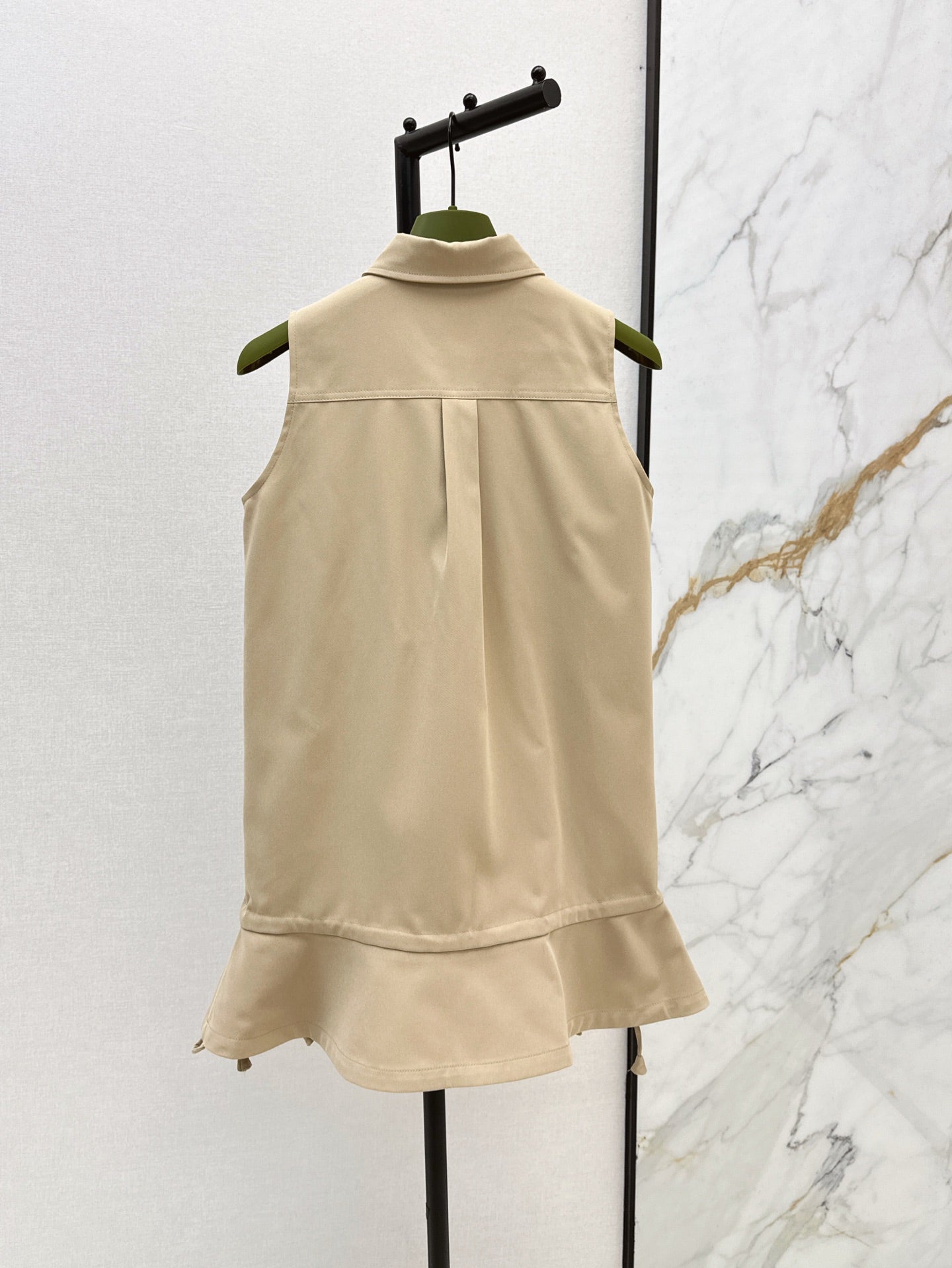 G 25ss sleeveless dress