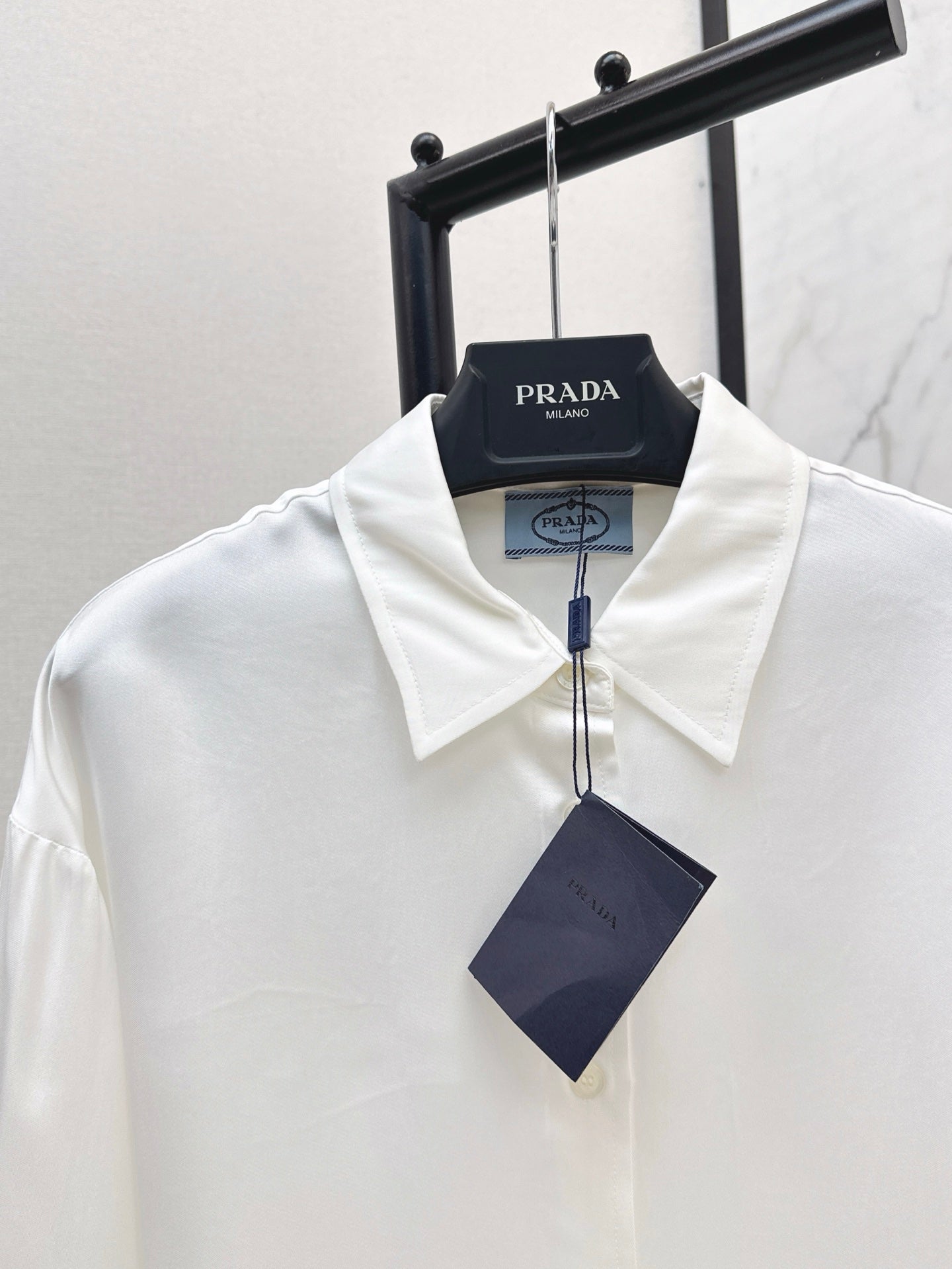 P 25SS saint shirt