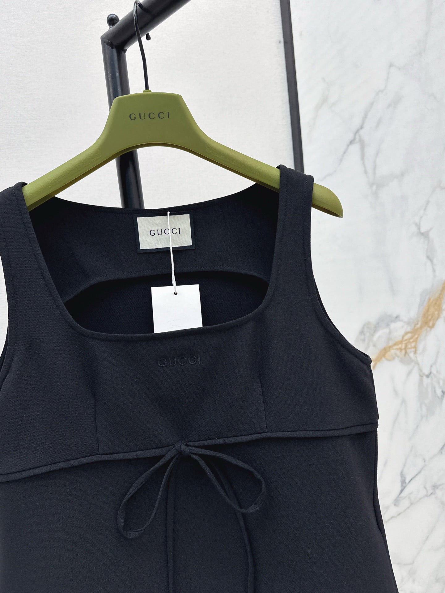 G 255 sleeveless dress