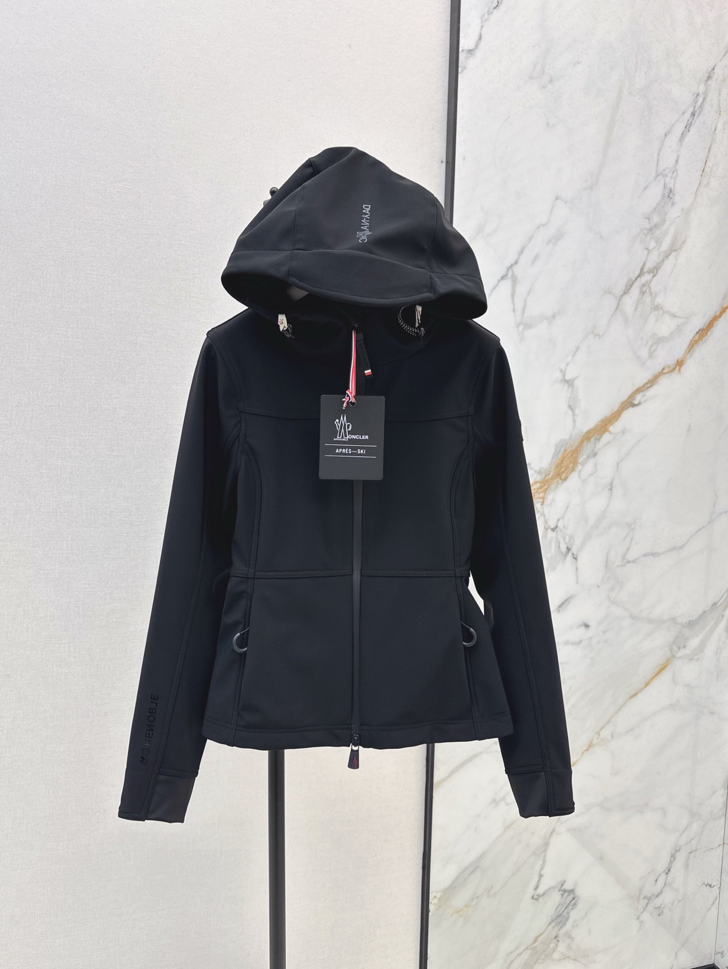 Mo 25ss hooded jacket