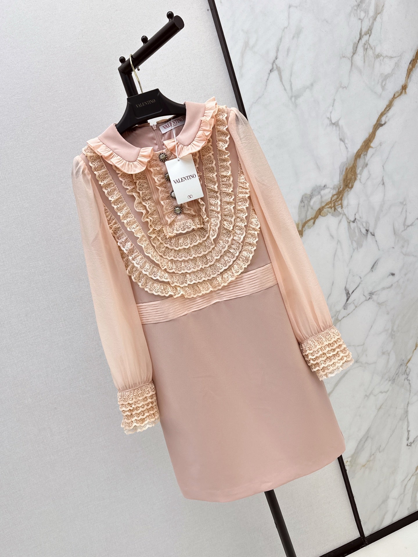 VA 25ss ruffle lace dress