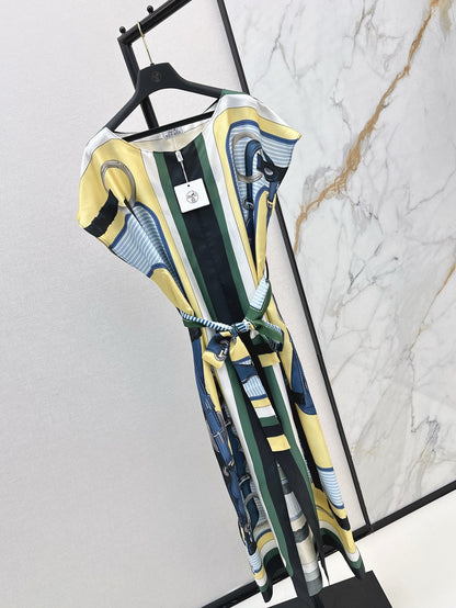 H 25ss coaching remix Silk dress