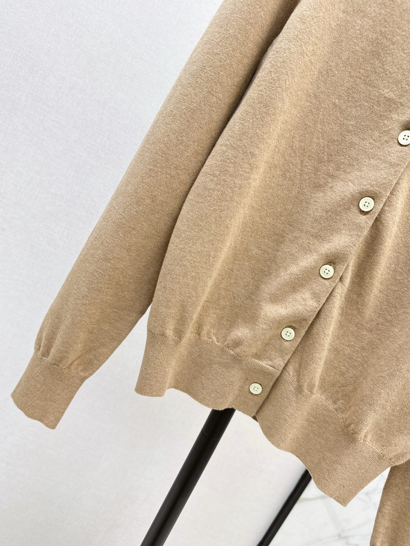 RA 25ss knitted cardigan