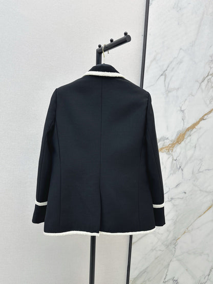 L 25ss embroidered blazer