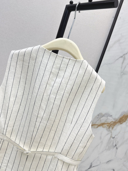 Lo 25ss linen vest