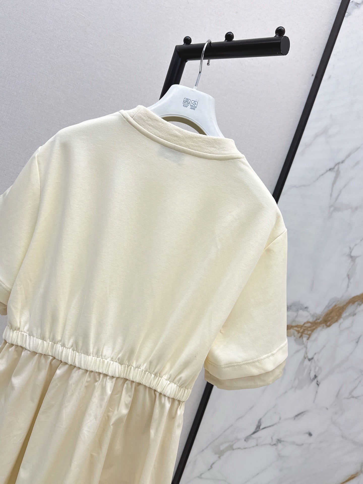 Mon 25ss dress
