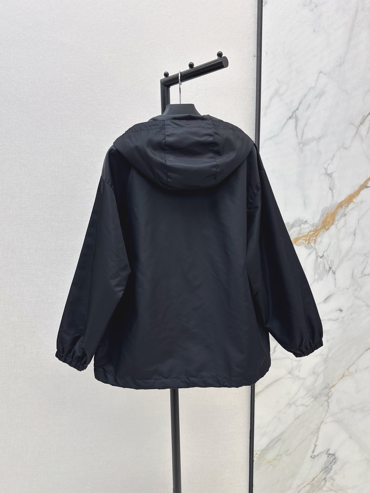 p 25ss hooded jacket