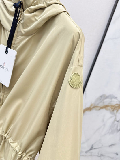MO 25SS trench coat
