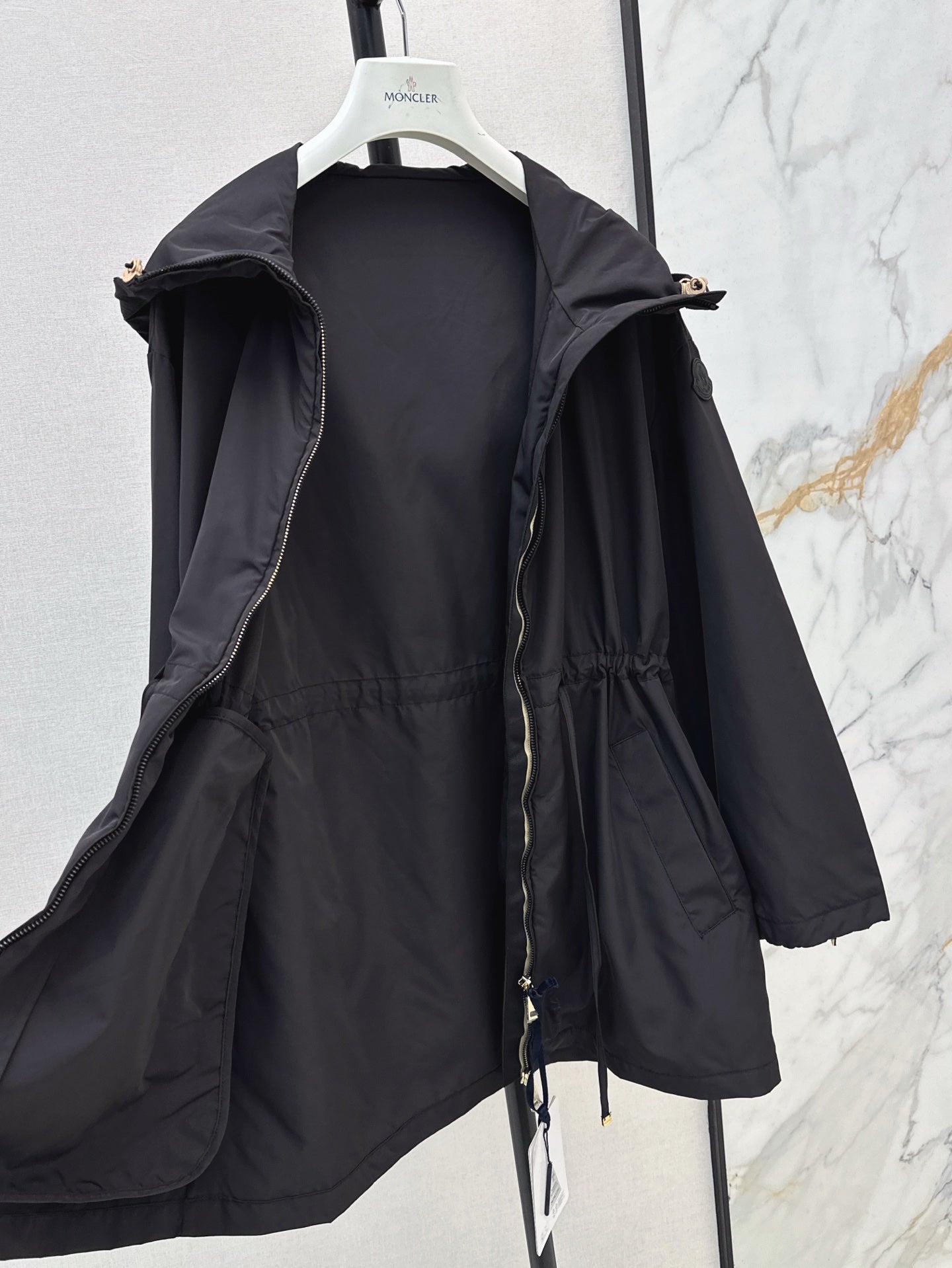 MO 25SS trench coat