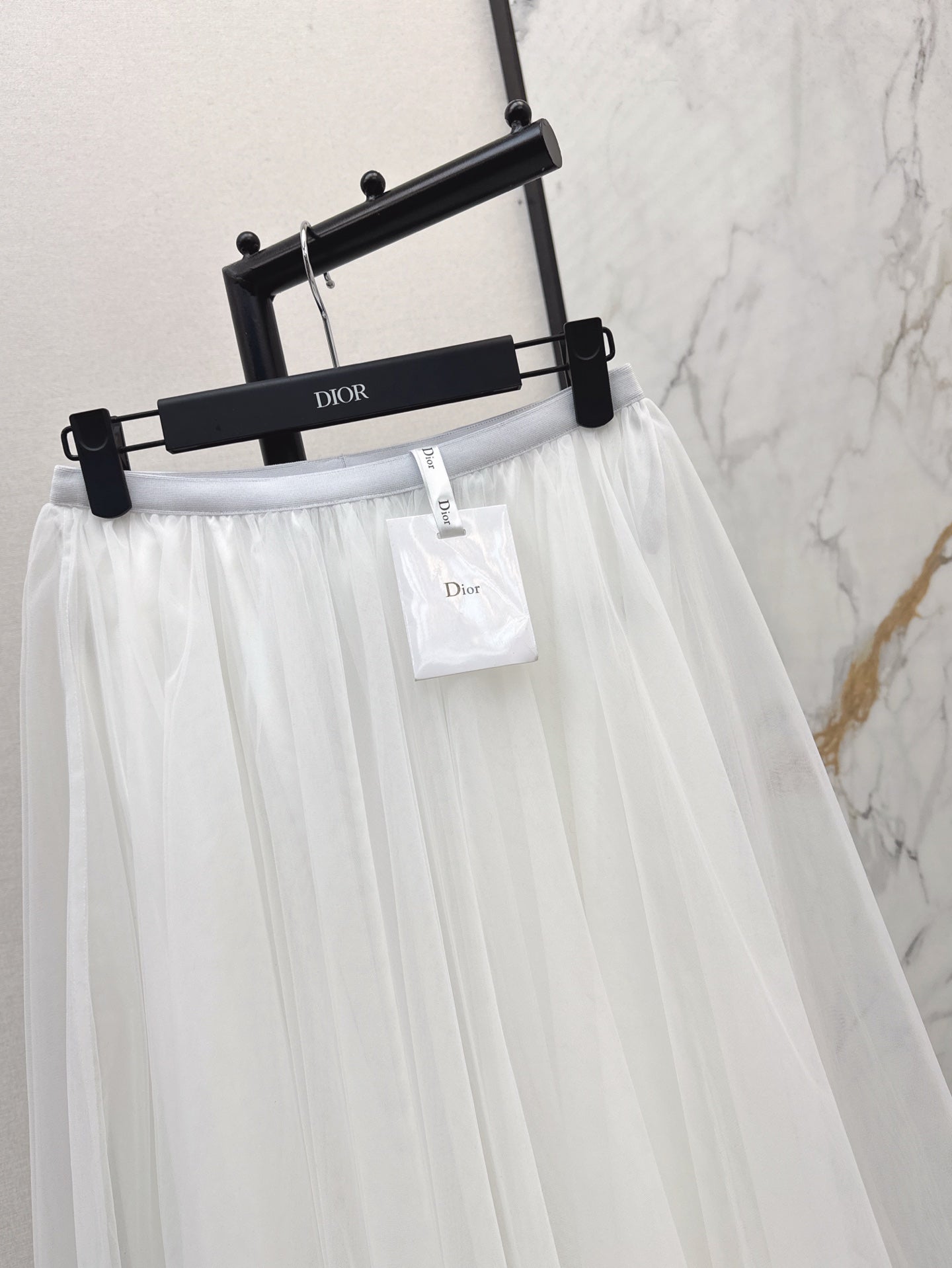 D 25SS ruffle skirt