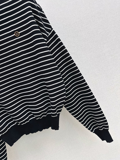 M 25SS Off-shoulder knitted shirt