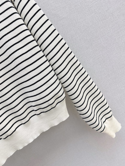 M 25SS Off-shoulder knitted shirt