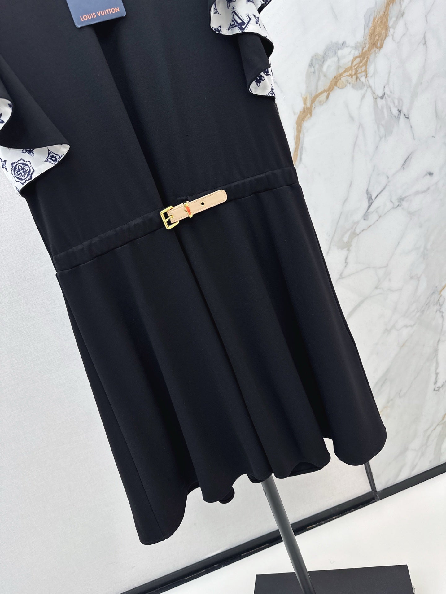L 25ss dress