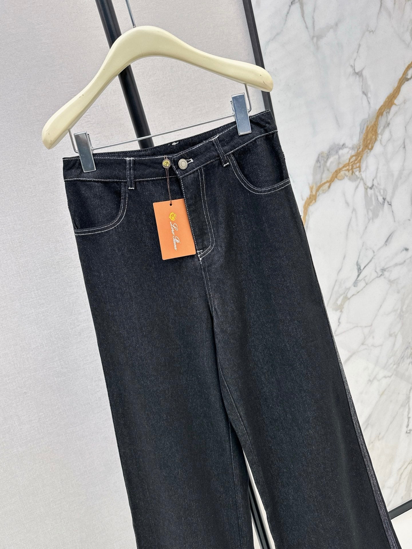 Lo 25ss embroidered jeans