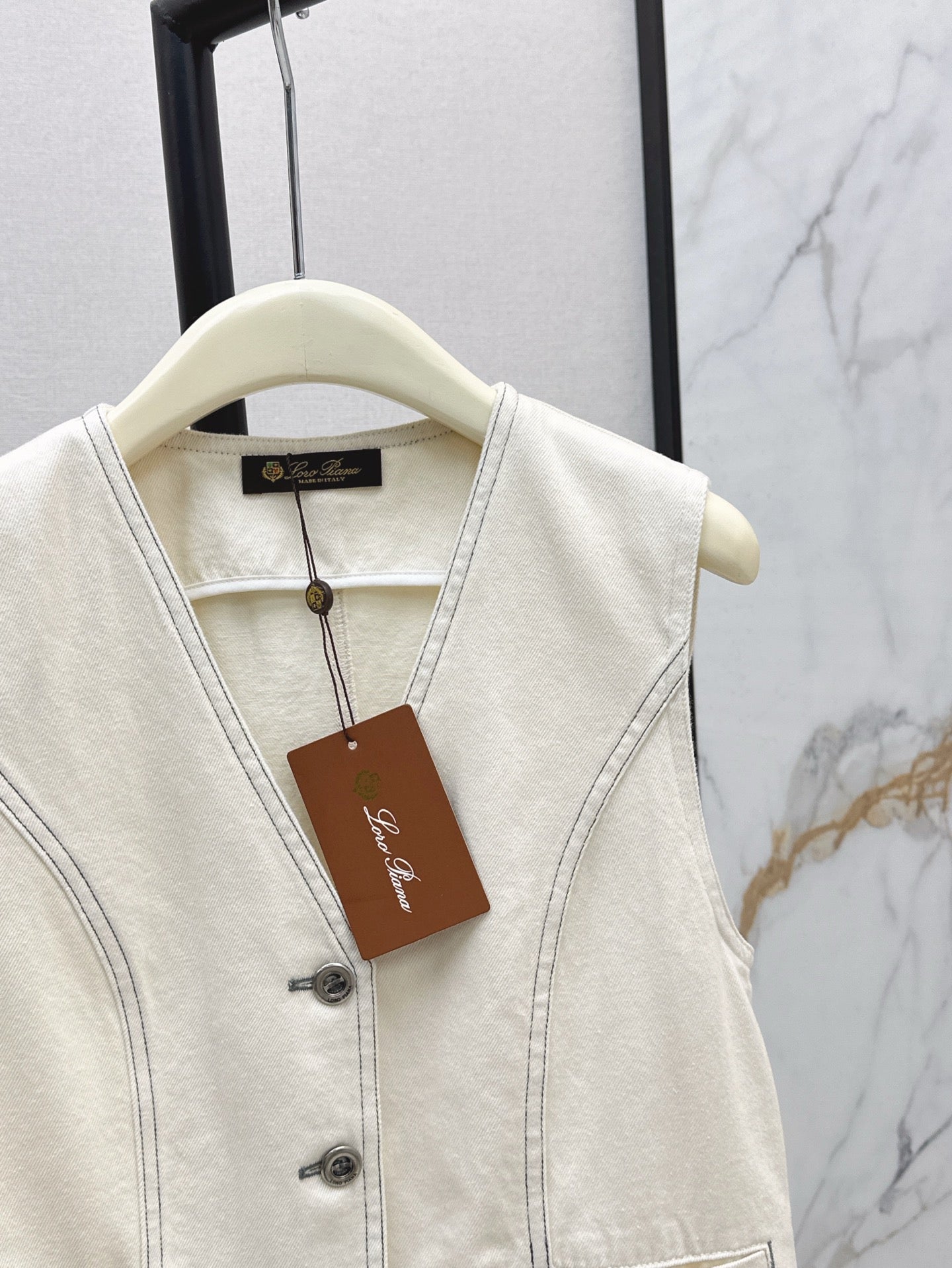 Lo 25ss denim vest
