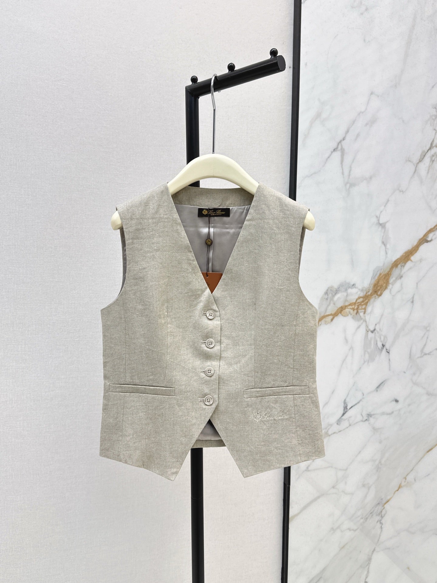 Lo 25ss linen vest