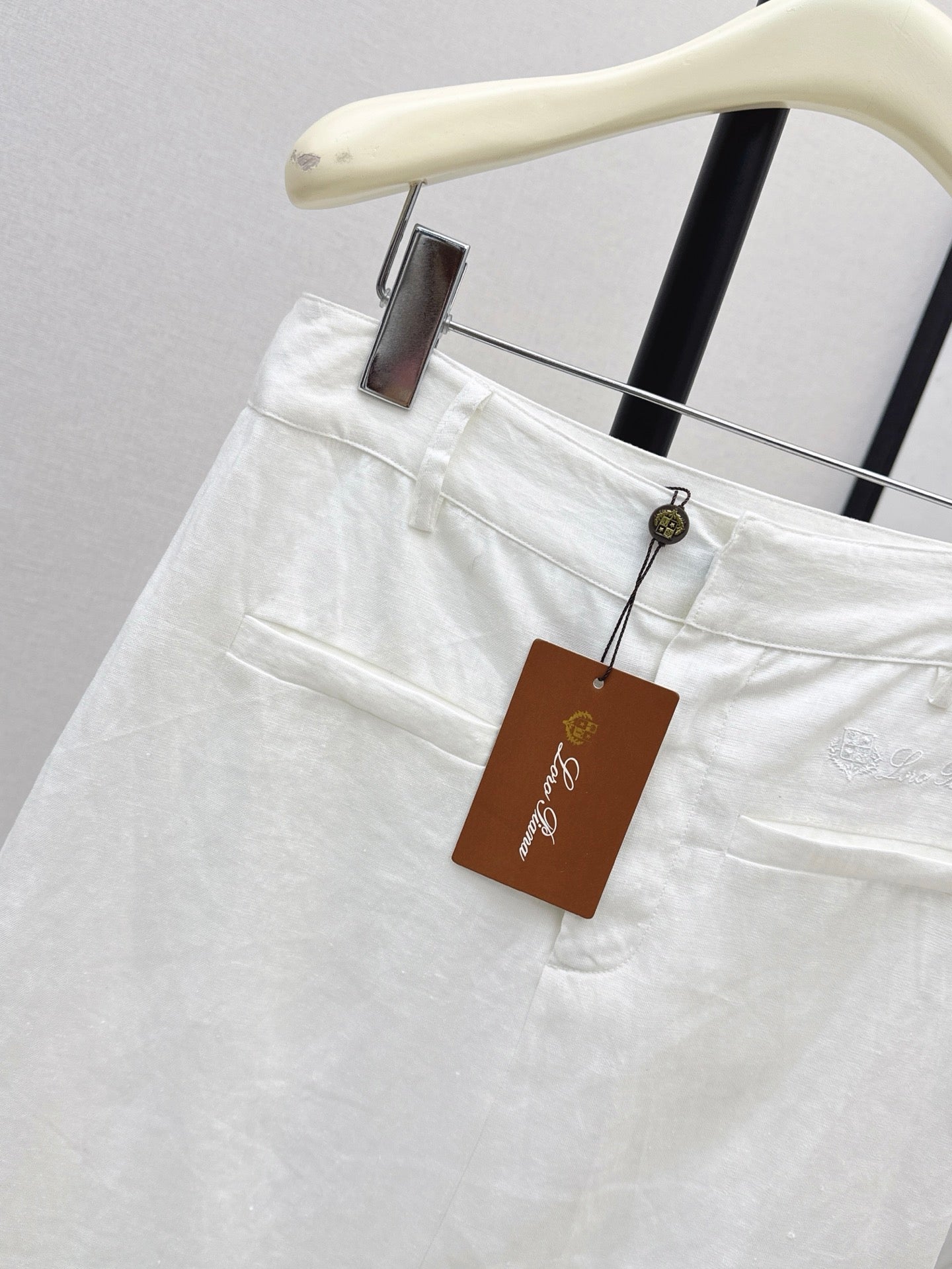 Lo 25ss linen skirt