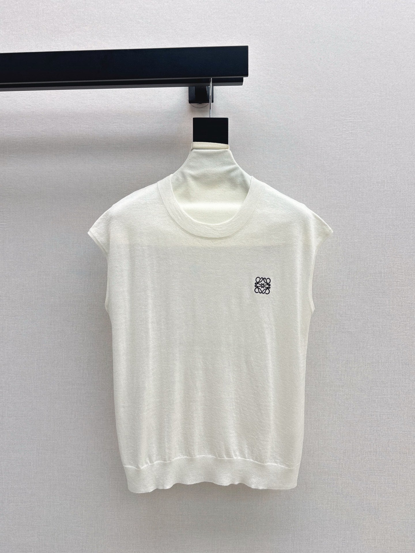 Loe 25ss knit sleeveless