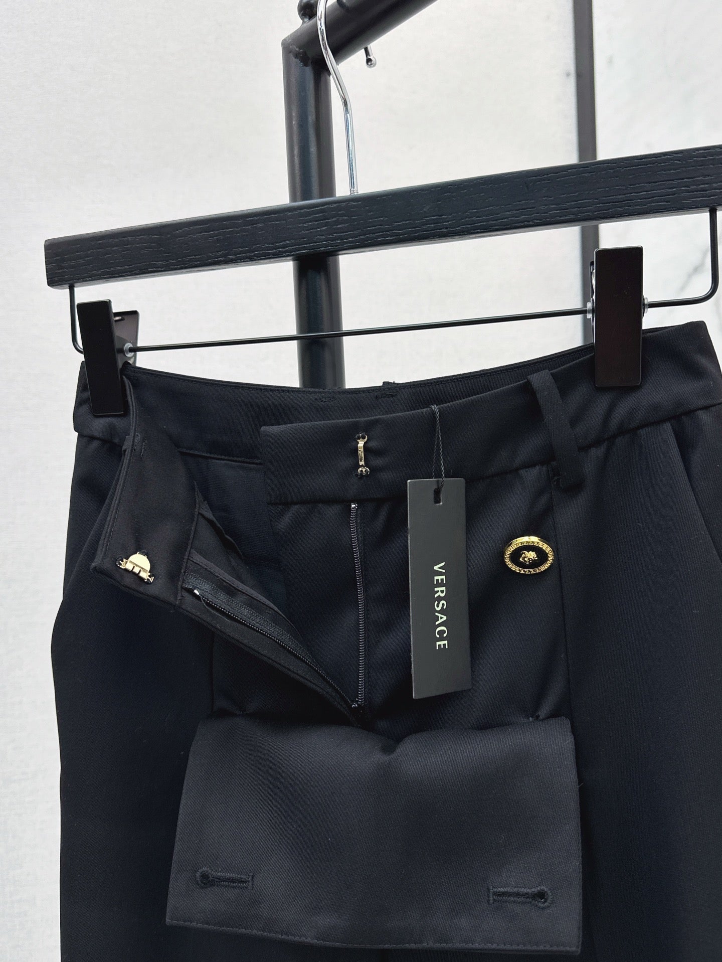 Ver 25ss buttons pants