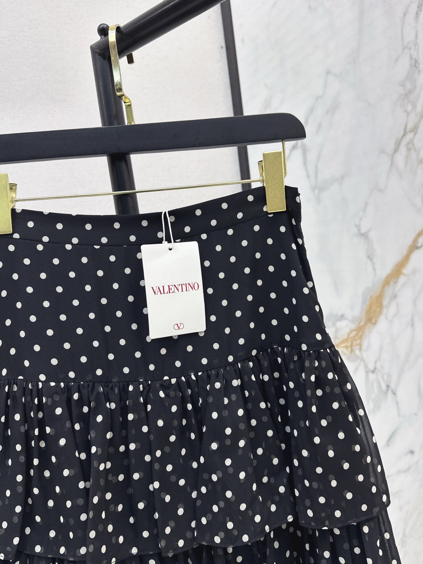 Val 25ss silk ruffle skirt