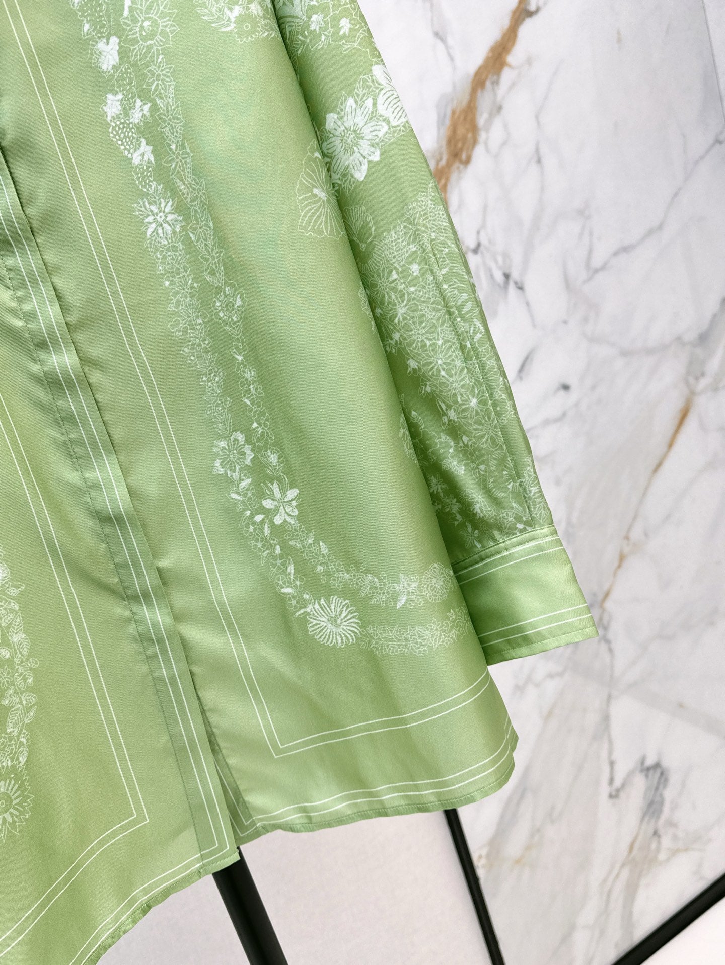 H 25ss silk shirt