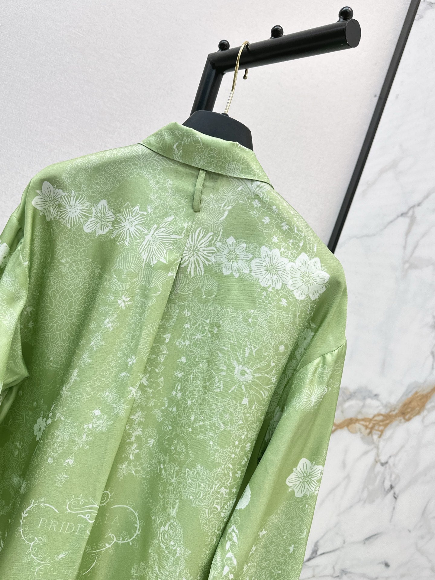 H 25ss silk shirt