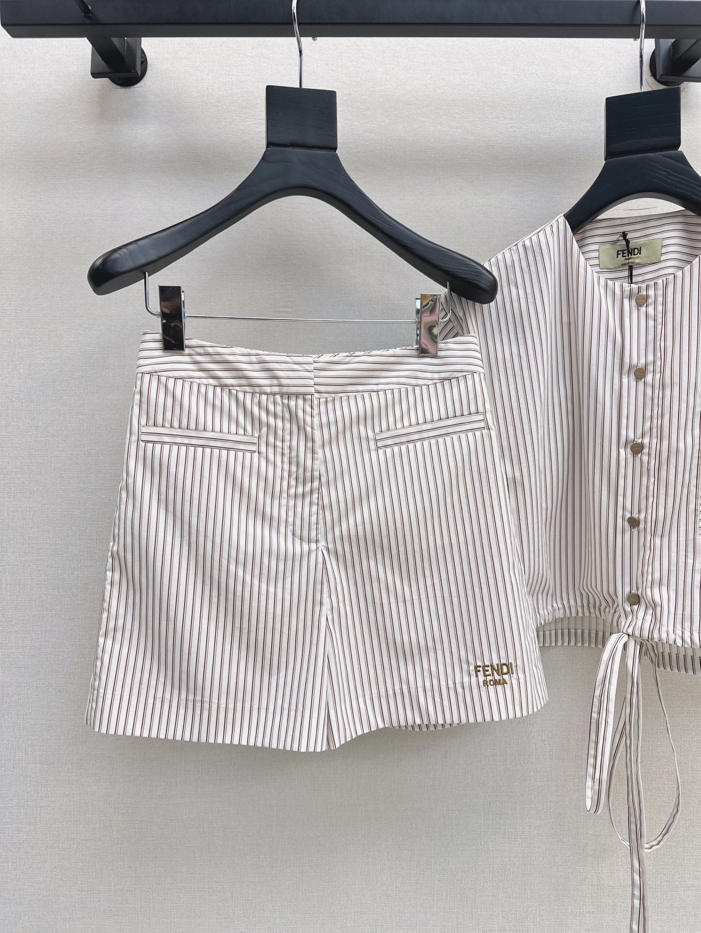 F 25ss drawstring short set