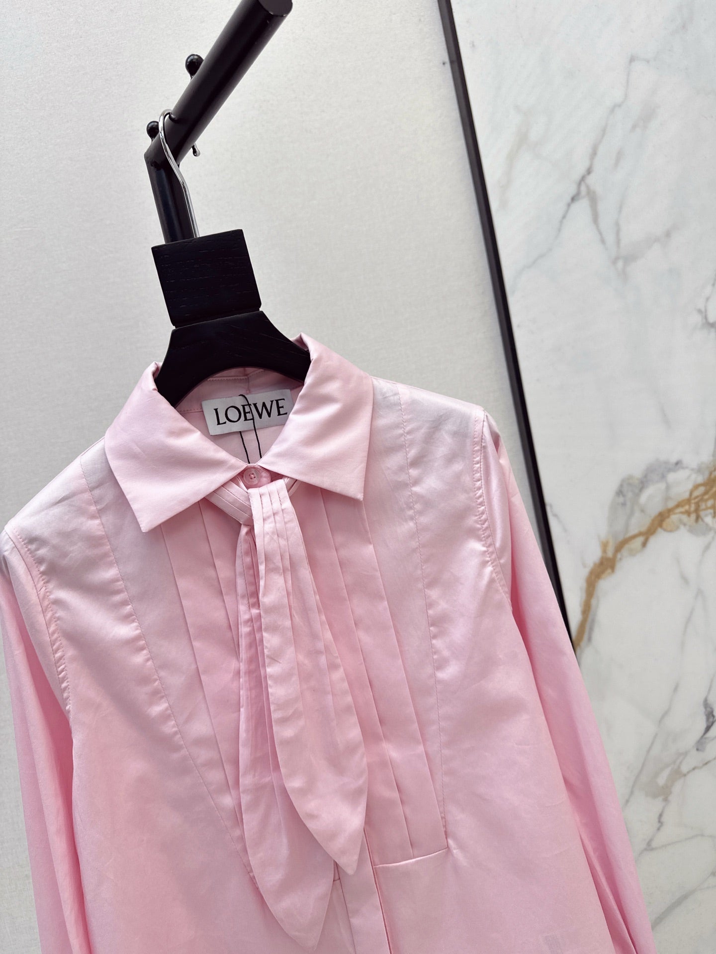 Loe 25ss pleated shirt