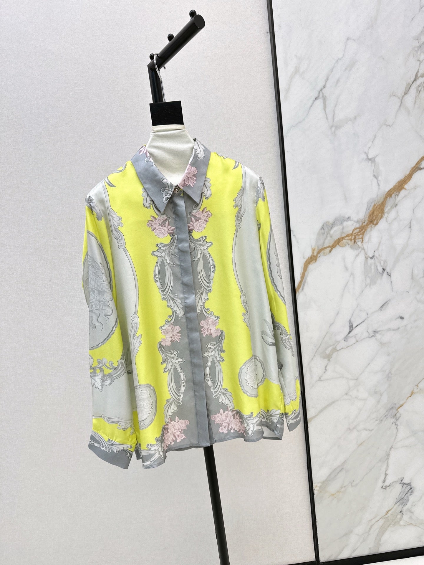 Ve 25ss Silk shirt