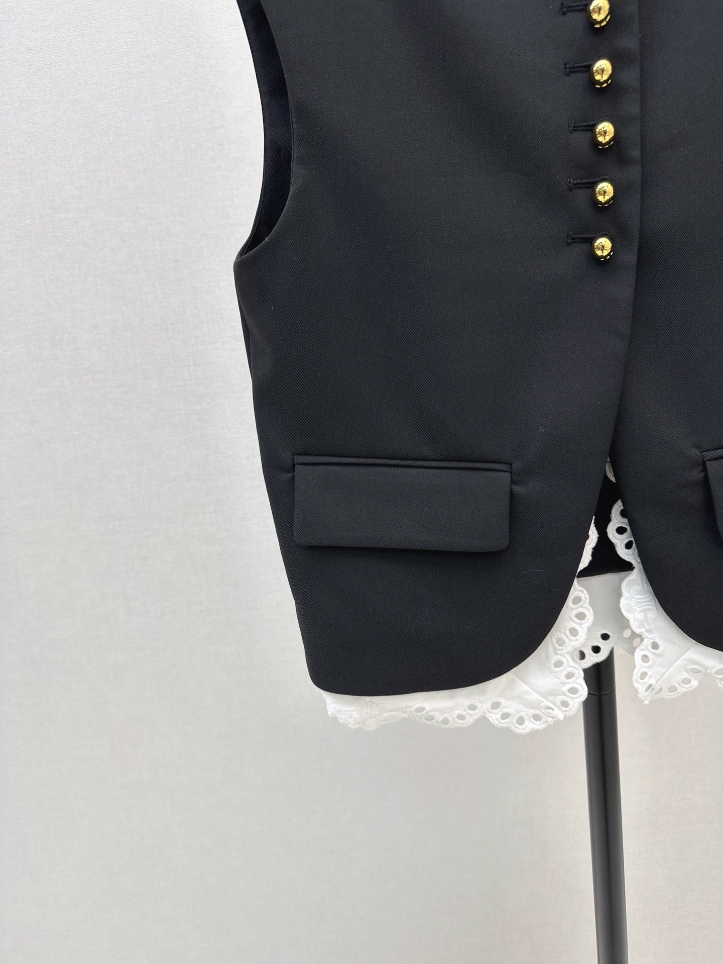 Ce 25ss lace vest