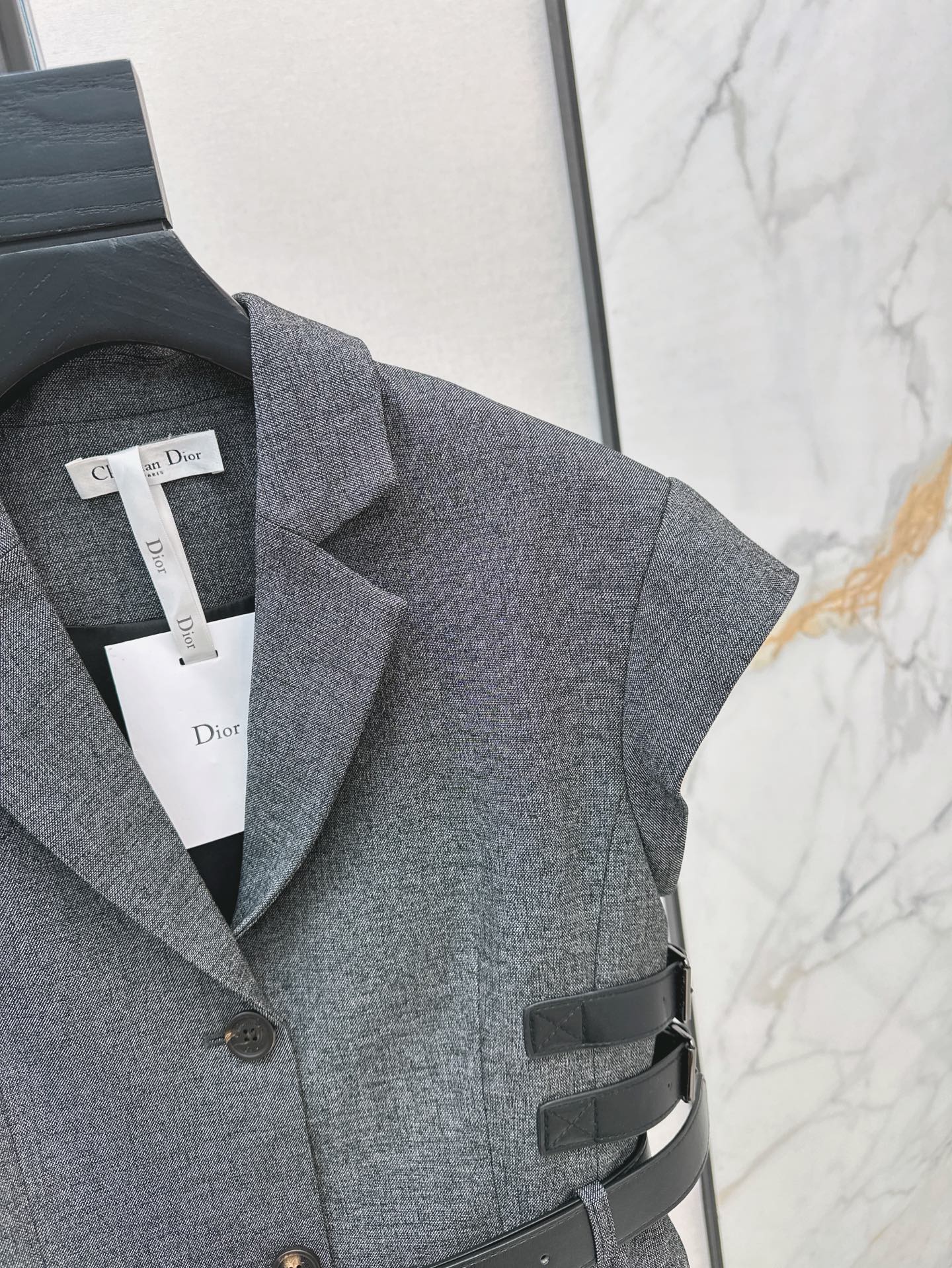 D 25ss sleeveless jacket