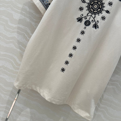 ma 25ss embroidered t-shirt