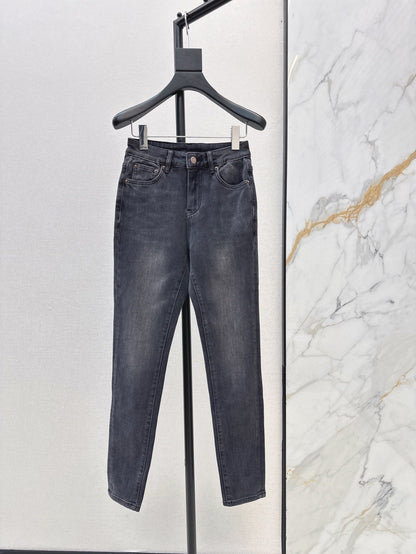 P 25ss embroidered jeans